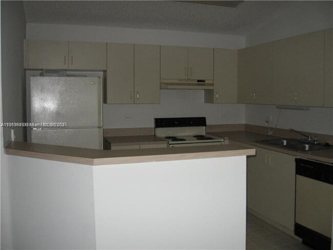 Foto del edificio - 3610 N 56th Ave