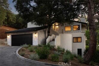 Building Photo - 3534 Mound View Ave