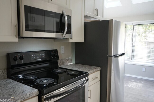 Foto del edificio - 2845 Holcomb Bridge Rd