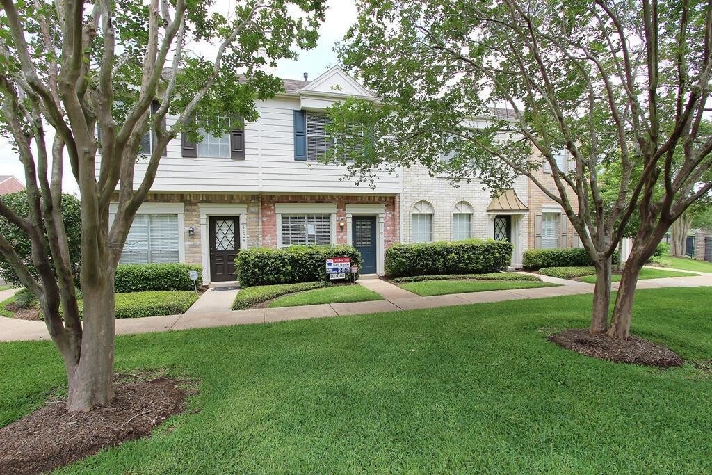 Foto principal - 2910 Grants Lake Blvd