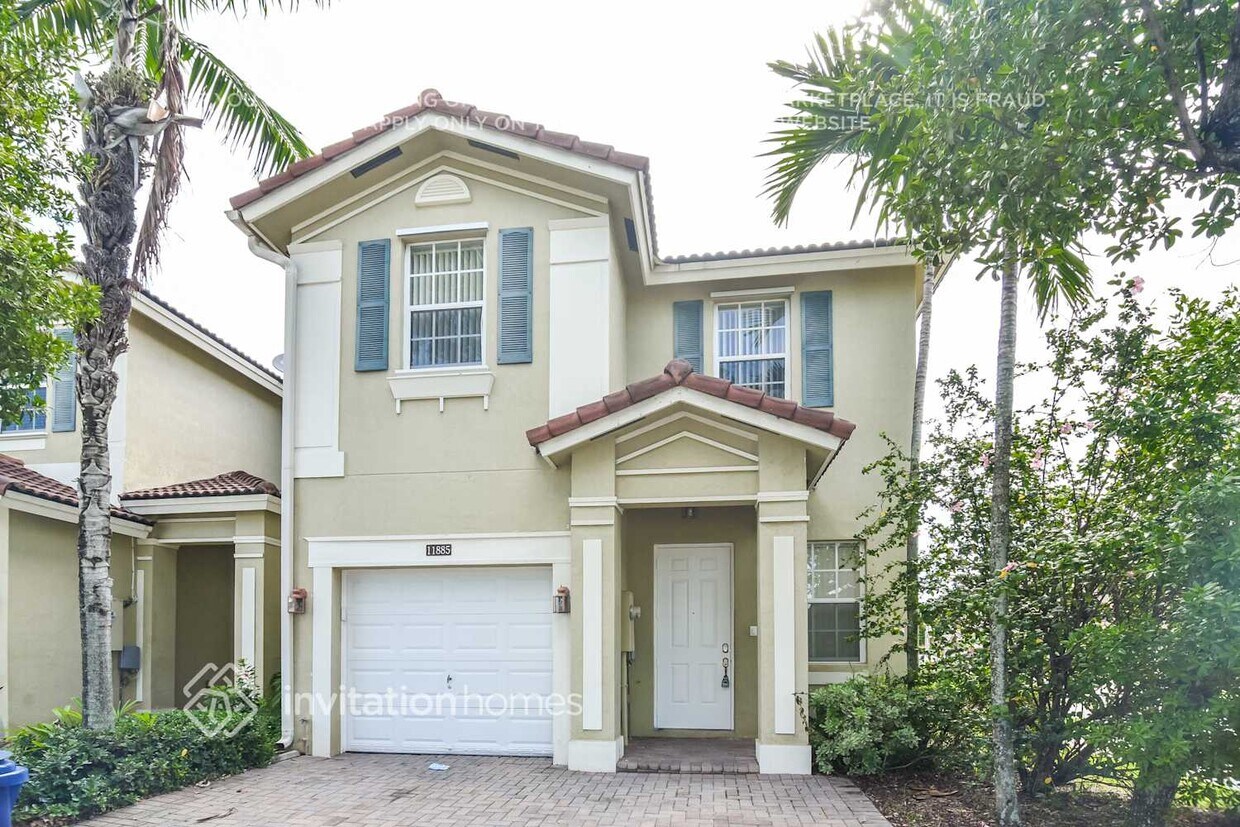 Foto principal - 11885 SW 152nd Pl