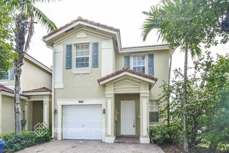 Building Photo - 11885 SW 152nd Pl