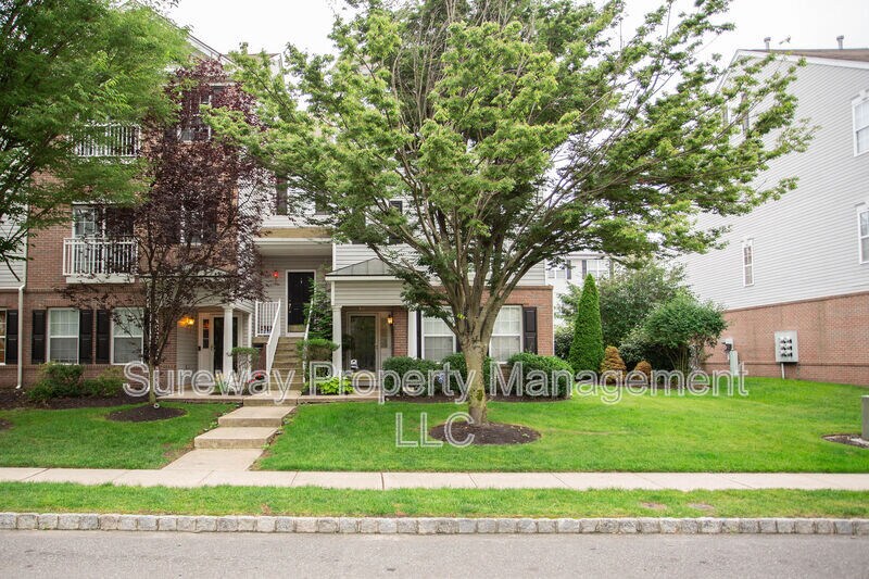 Primary Photo - 333 Harbour Blvd