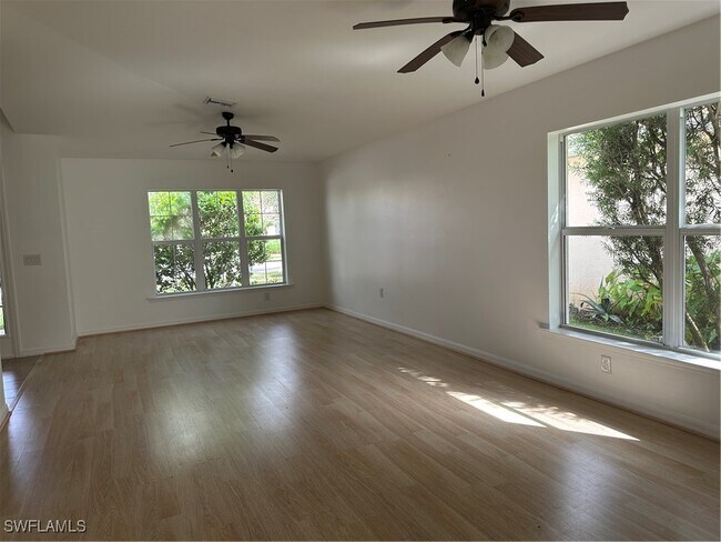 Foto del edificio - 4173 Madison St
