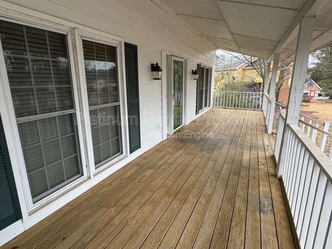 Foto del edificio - 2990 Summit Ridge