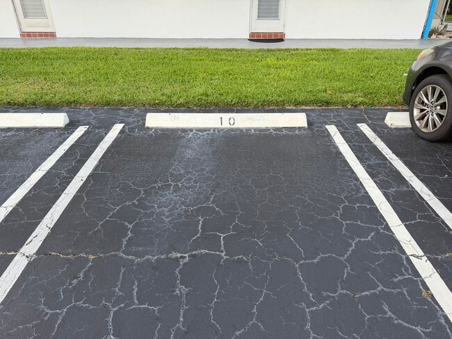 Foto del edificio - 1113 Lake Terrace