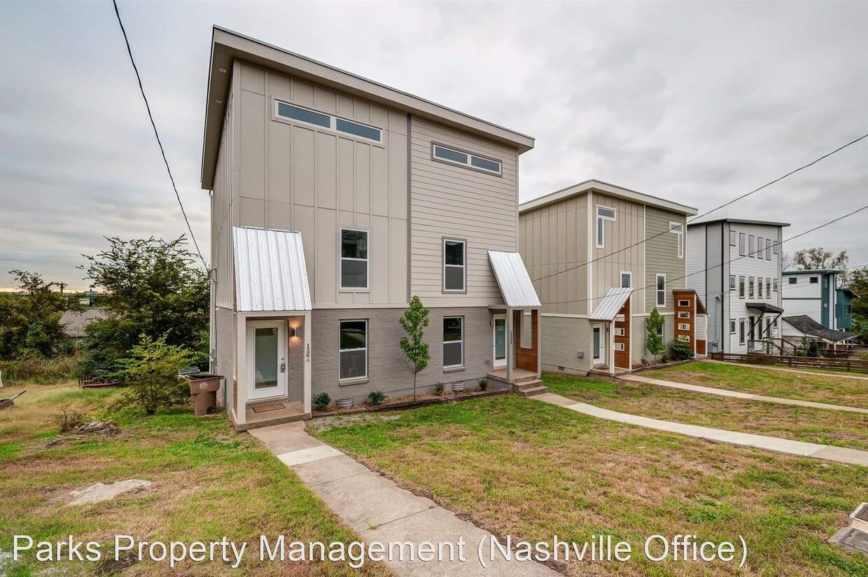 3 br, 2.5 bath House 126A Fern Ave House for Rent in Nashville, TN