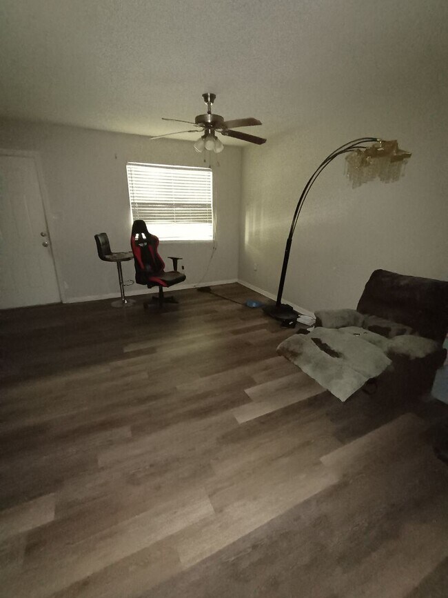 Foto del edificio - zaya2467