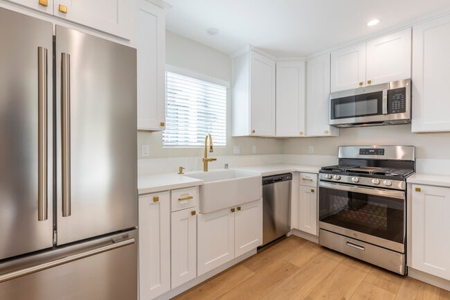 Foto del edificio - 5268 N Thorn St