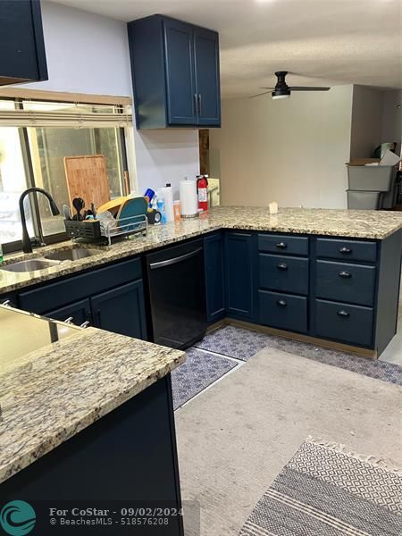 Foto del edificio - 11190 NW 39th Ct