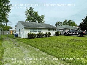 Building Photo - 3533 Gerbert Rd