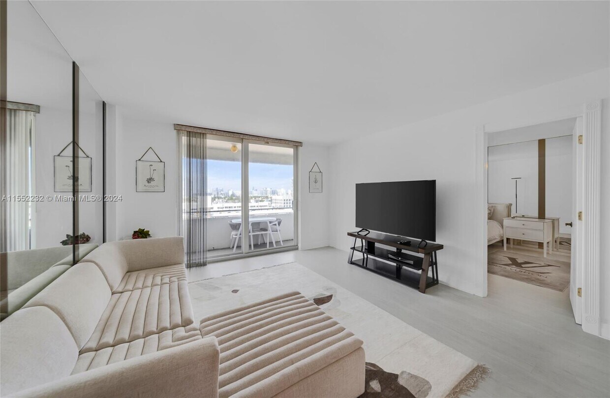 465 Ocean Dr Unit 1102, Miami Beach, FL 33139 Condo for Rent in Miami