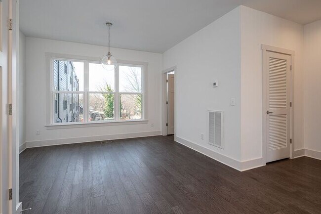 Foto del edificio - East Nashville Near Cleveland Park