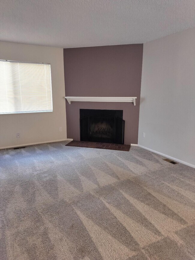 Foto del edificio - Glenwood Terrace Townhomes