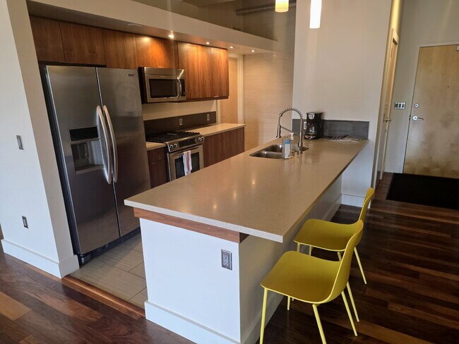 Foto del edificio - 309 E 5th St