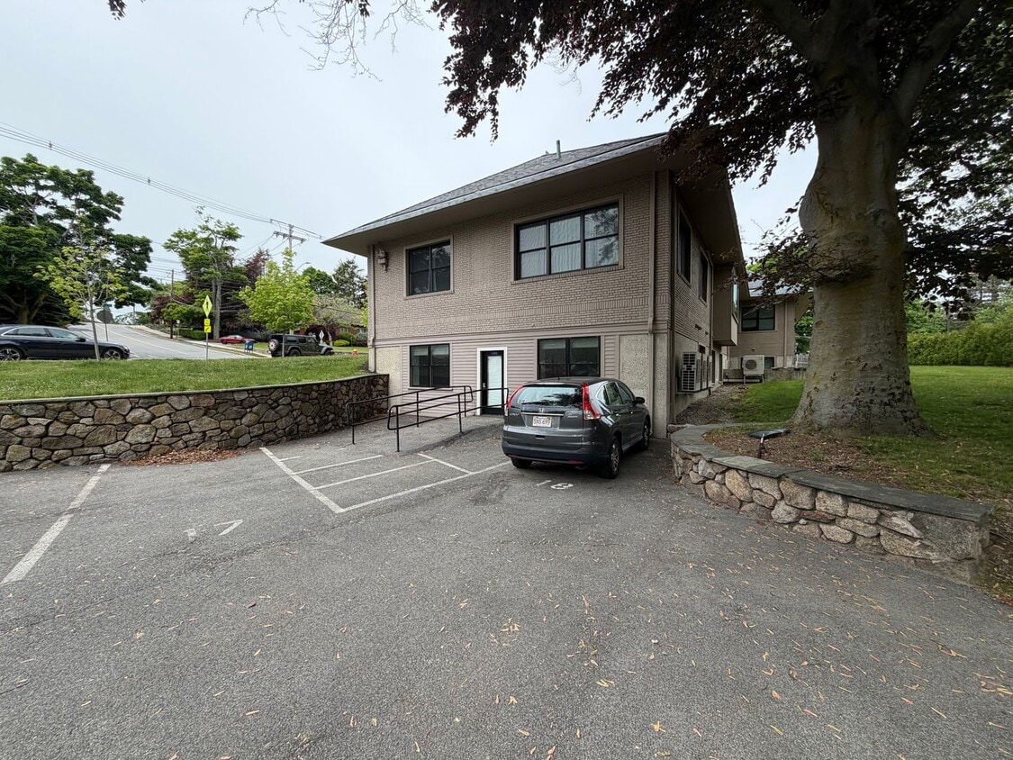 Photo - 85 Lowell St-Unit 1