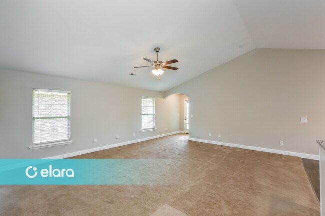 Building Photo - 136 PITTS GRIFFIN DR