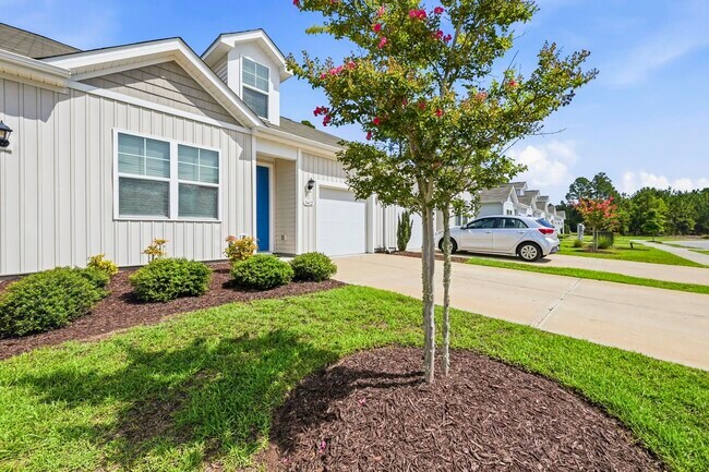 Foto del edificio - 3412 Bells Lk Cir