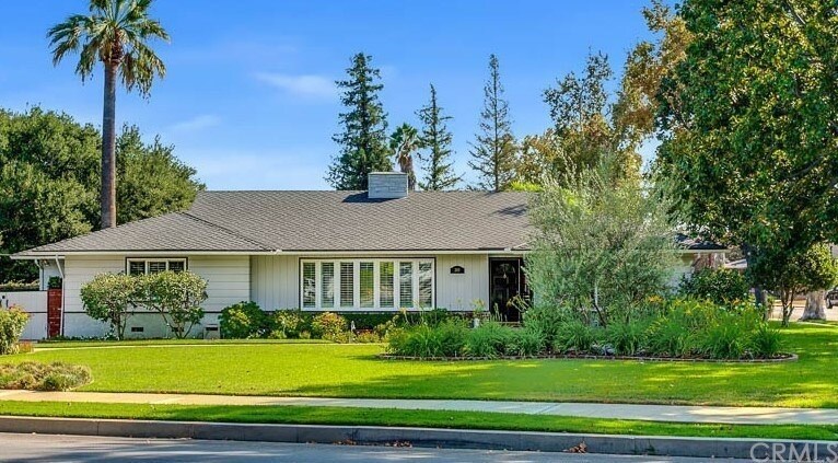 Primary Photo - 380 W Longden Ave