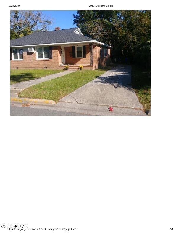 Primary Photo - 1401 E 2nd St