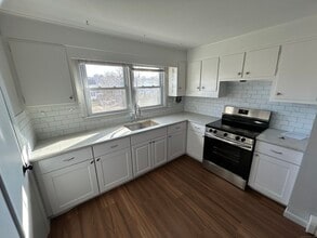 Building Photo - 90 East St