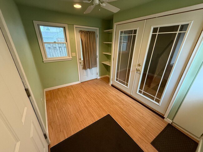 Foto del edificio - Home For Rent