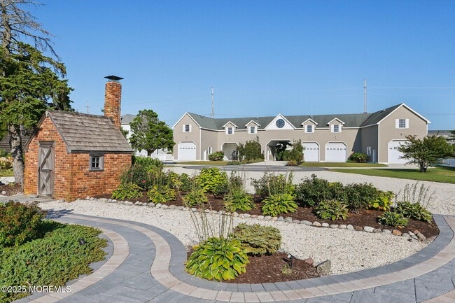 Building Photo - 125 NJ-35