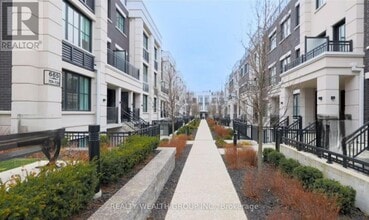 Building Photo - 665 Cricklewood Dr.