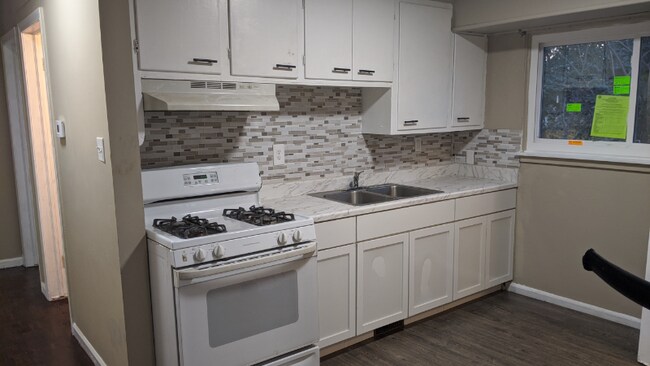 Foto del edificio - 580 4th Ave