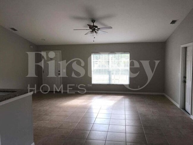 Foto del edificio - 11986 Booth Ave