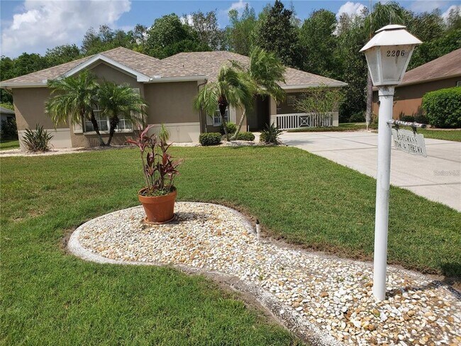 Foto del edificio - 2206 N Creek Ct