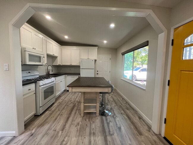 Kitchen and Dining - 197 Murlagan Avenue