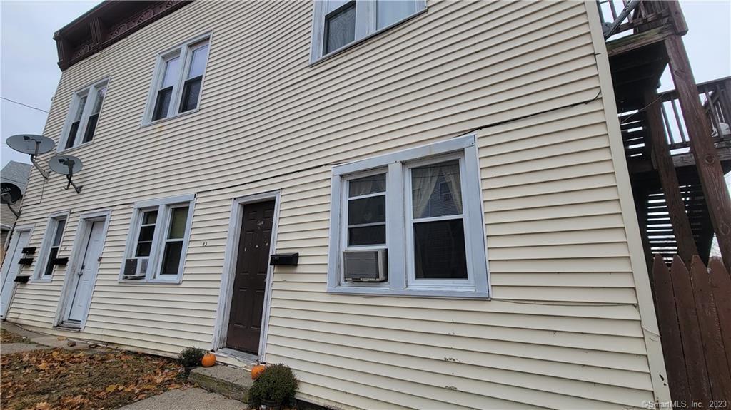 43 School St Unit 1, Naugatuck, CT 06770 Room for Rent in Naugatuck