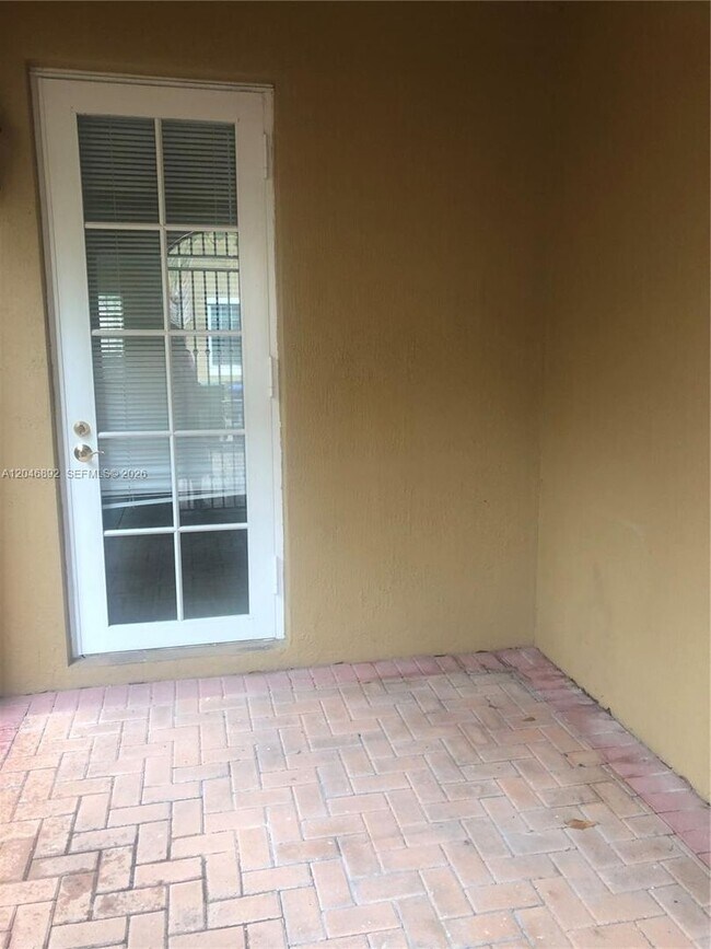 Foto del edificio - 1129 SW 147th Ter
