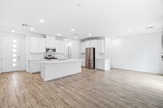 Building Photo - 9763 Mojave Mountain St