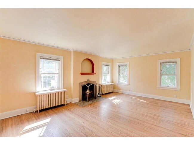 Foto del edificio - 5008 Morgan Ave S