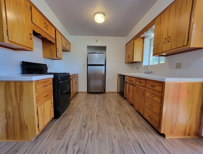 Foto del edificio - 330 Sky Vista Way