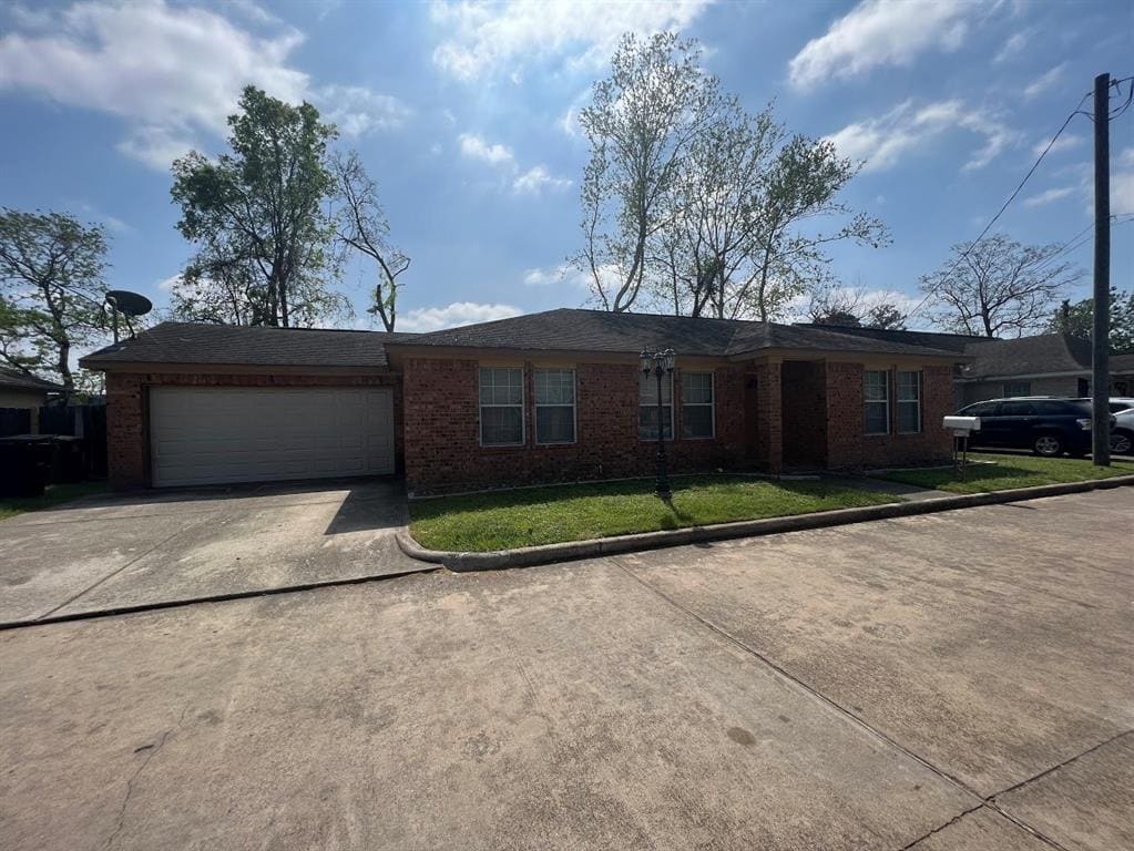 Primary Photo - 9511 Elmview Dr