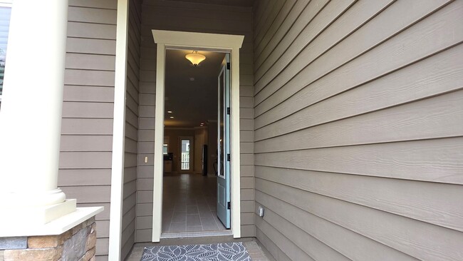 Foto del edificio - FOR RENT 3 bedroom 2 bath home in Arbor Gr...