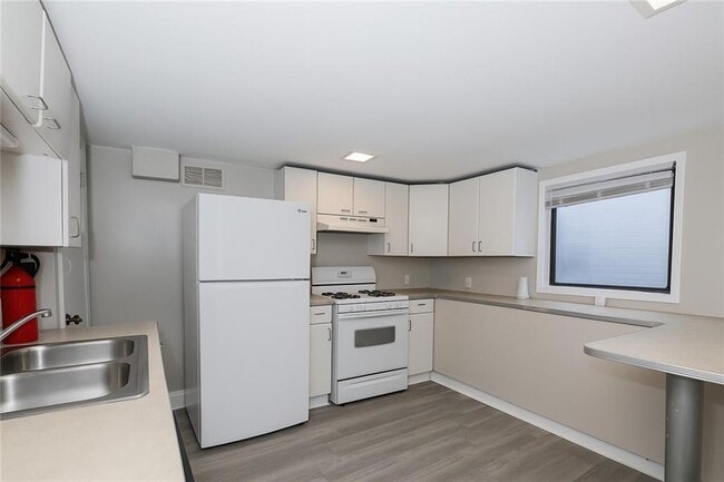 Foto del edificio - 916 Greenwood Ave NE