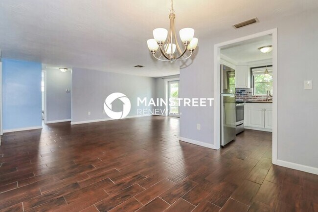 Foto del edificio - 3 Bedroom Pet-Friendly Home in Holiday, FL with Main Street Renewal