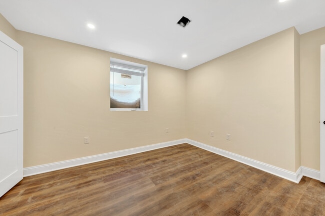 Photo - 55 Bailey Rd Townhome