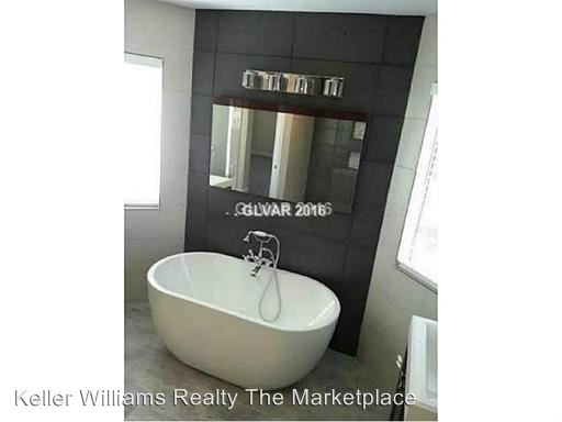 Building Photo - 2909 Whispering Wind Dr