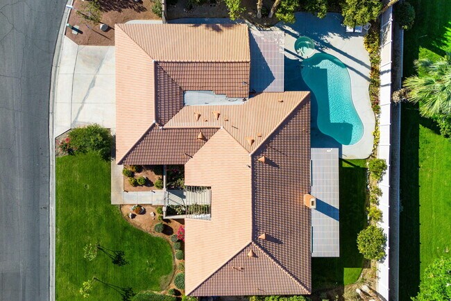 Building Photo - 72890 Amber St