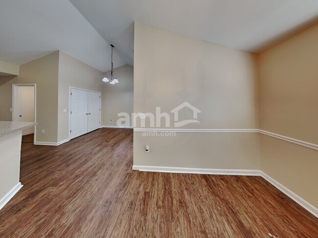 Foto del edificio - 1081 High Tide Ct