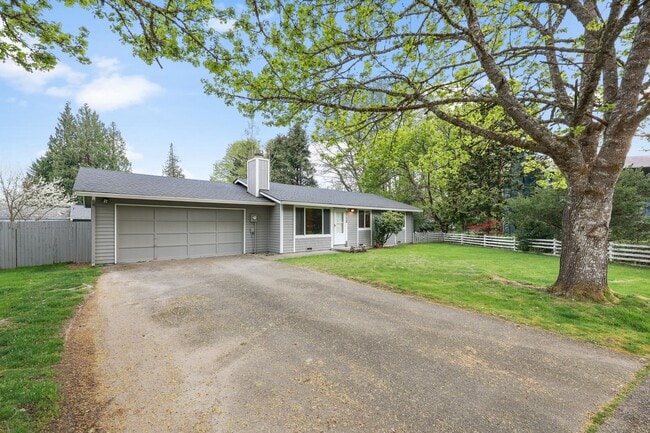 Building Photo - Tumwater rambler with 3bdrms 1.75 baths 2 ...