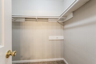 Building Photo - 21126 N Tangle Creek Ln