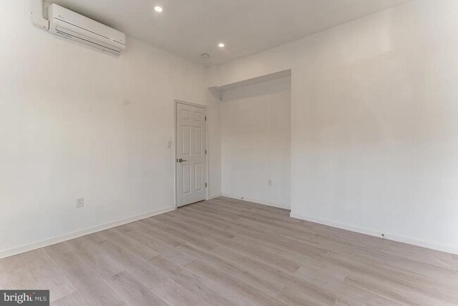 Foto del edificio - 2401 S Alder St