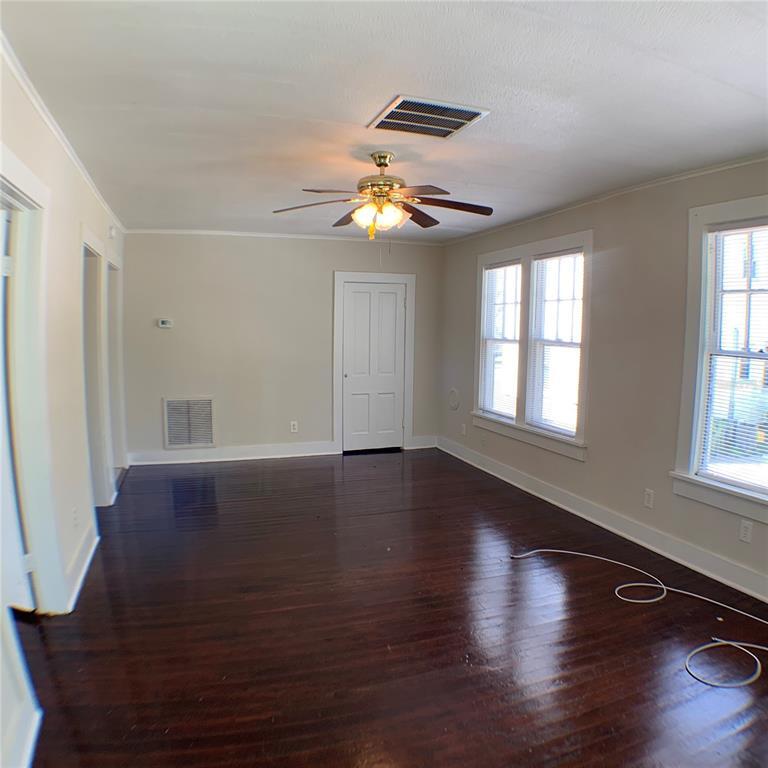 Foto principal - 1120 Webster St