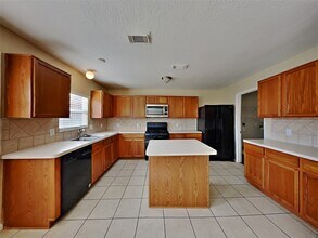 Building Photo - 18322 Valiant Brook Ct